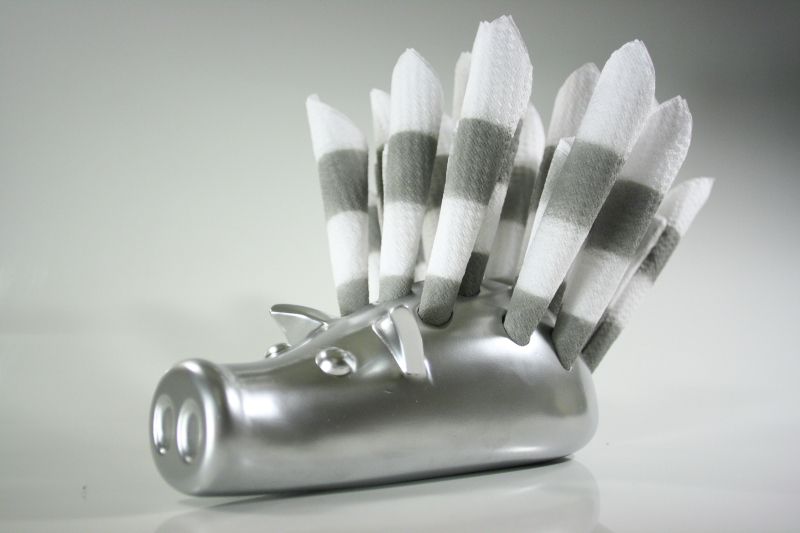 Porkupine: Serviette Holder Made From Cardboard and Body Filler