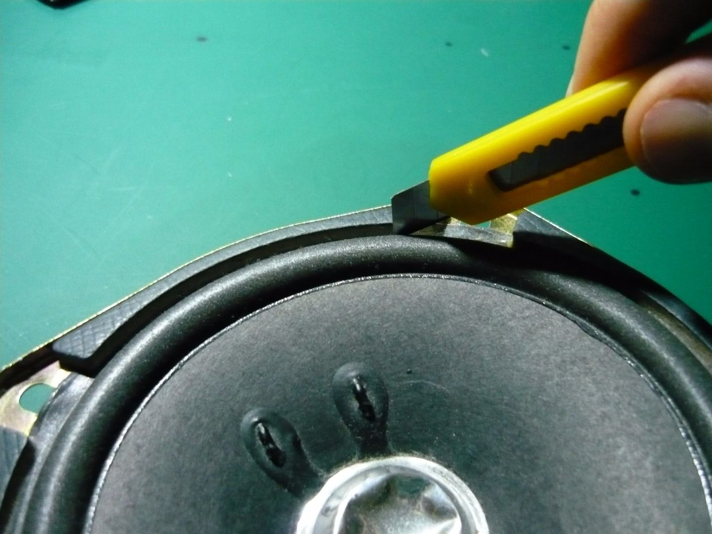 Chladni Plate Visualize Resonance! 7 Steps Instructables