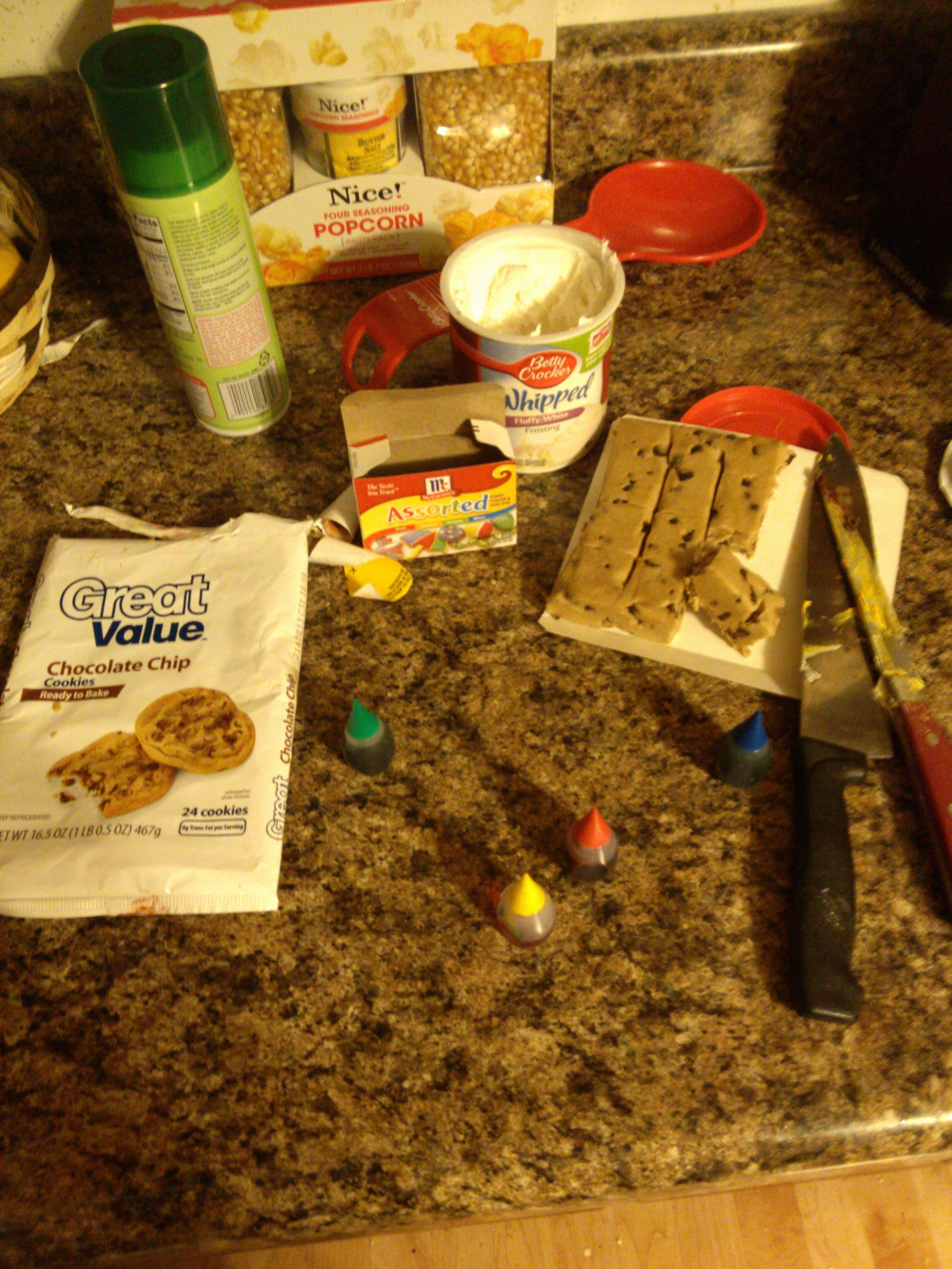 Cookie pizza, with toppings