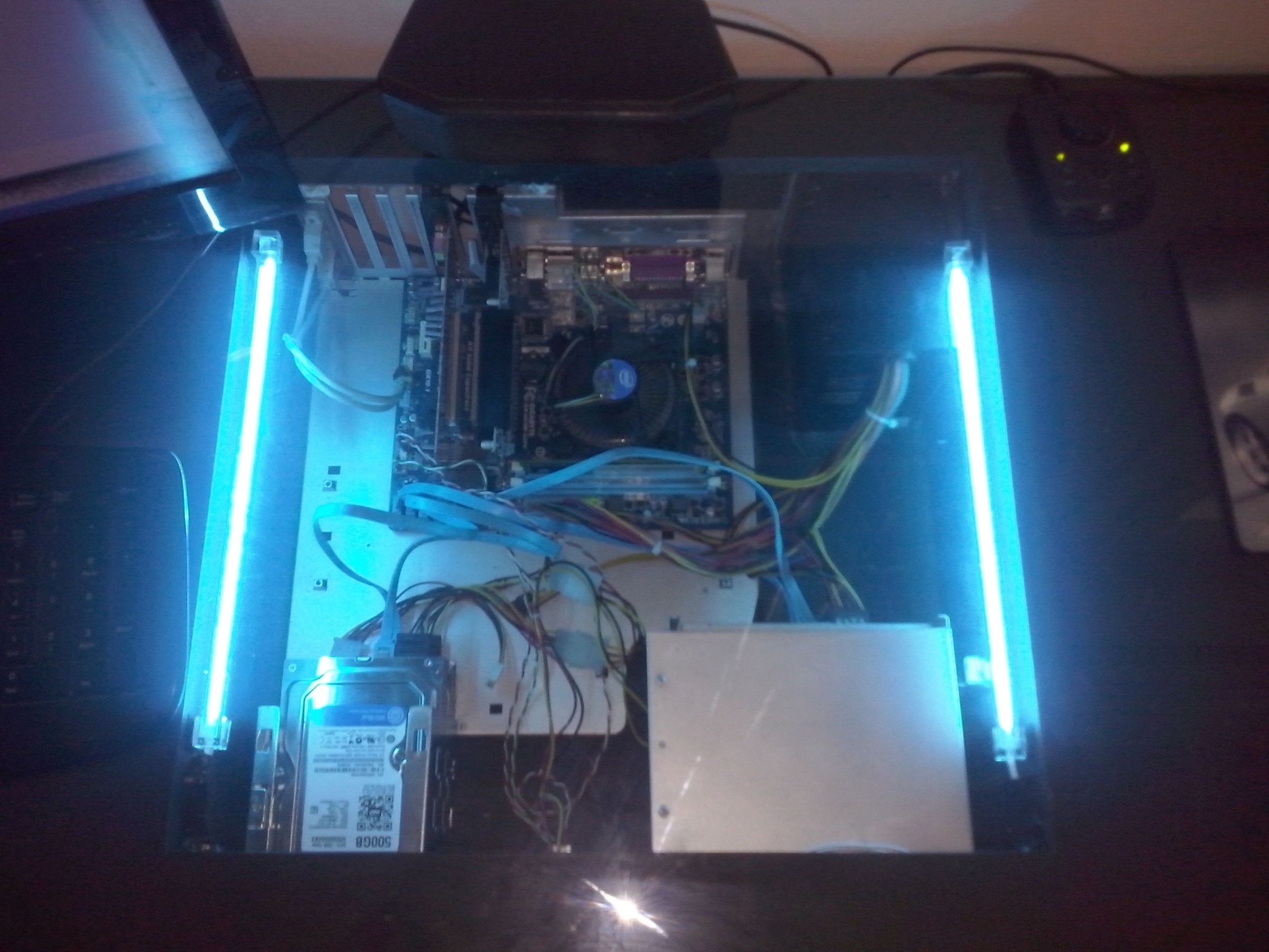 Pc Desk Case 4 Steps Instructables