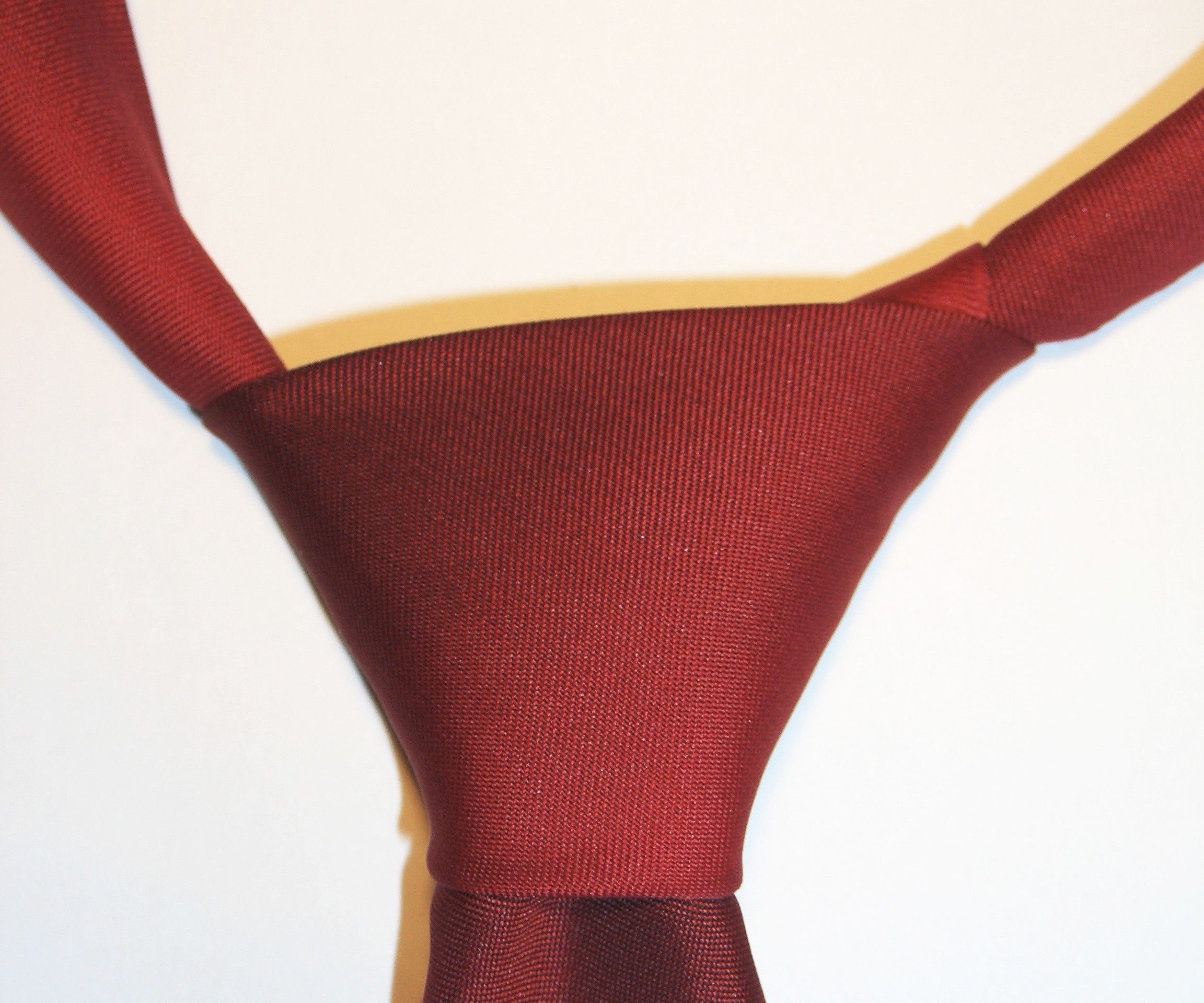 How to Tie a Half Windsor