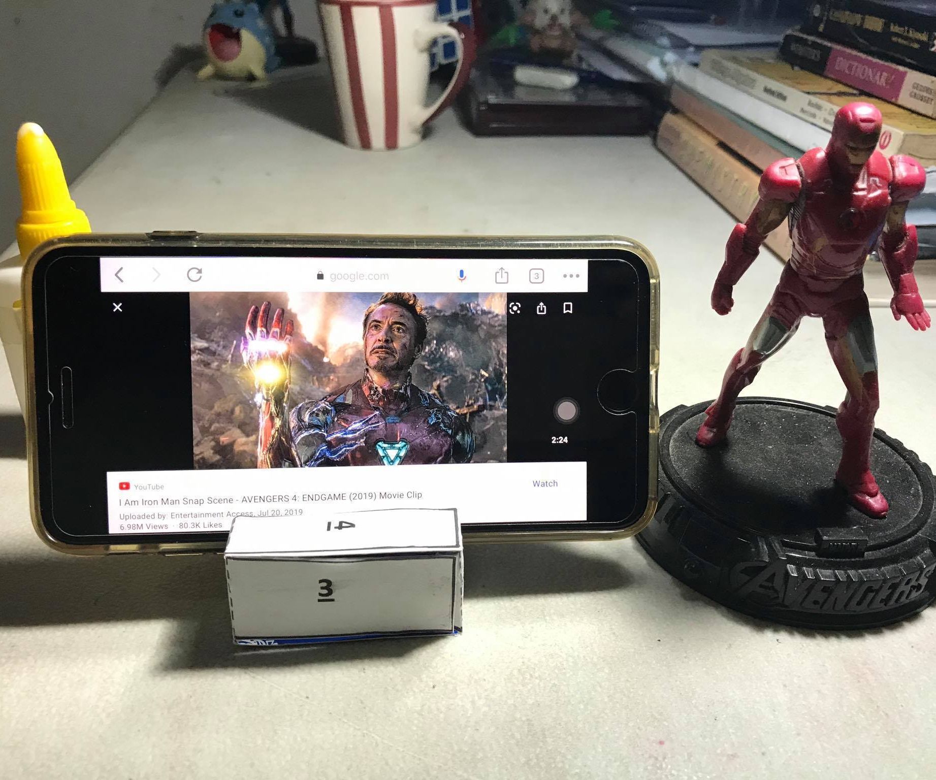 DIY Cellphone Stand