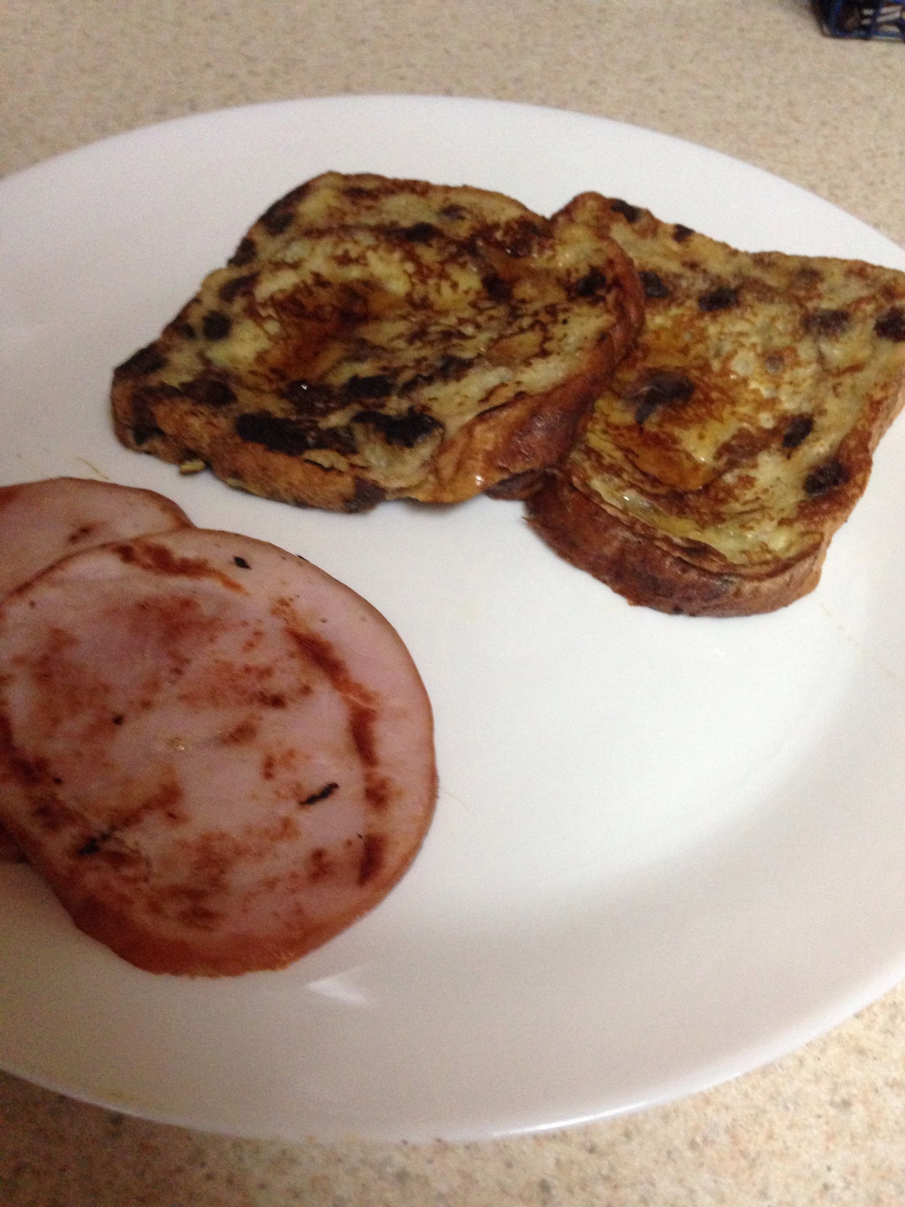 French Toast With Raisins