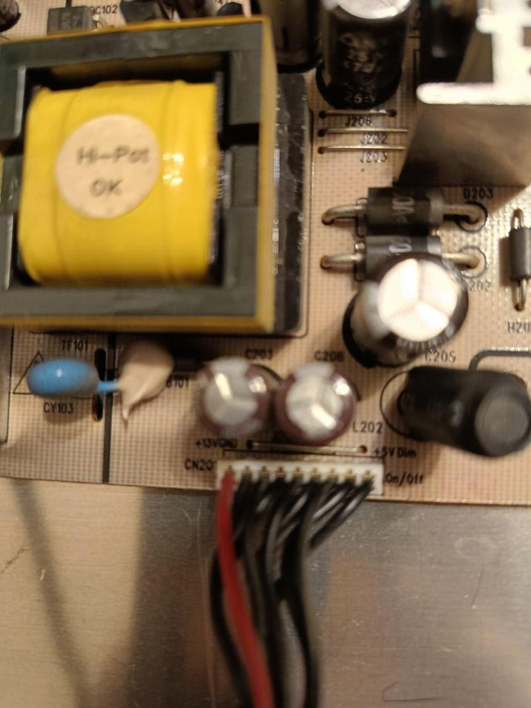 DIY Transparent Side Panel From a Recycled Monitor! : 8 Steps (with