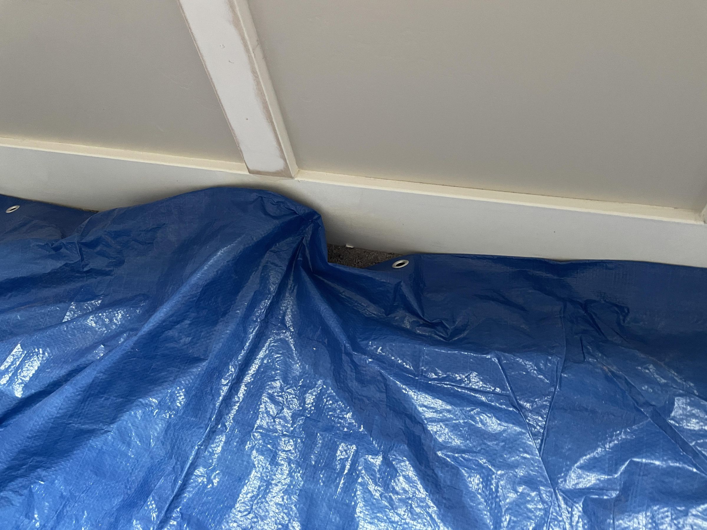 Easy Drop Cloth Helper