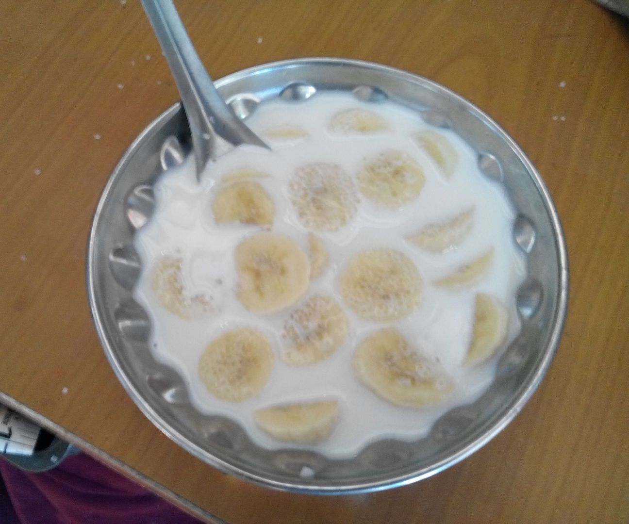 Very Easy Breakfast With Banana & Milk (only 3 Ingredients)