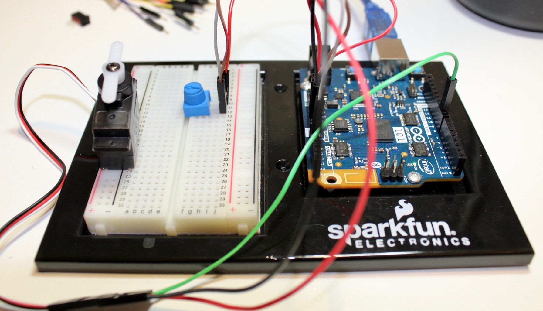 Potentiometer-controlled Servo : 4 Steps (with Pictures) - Instructables