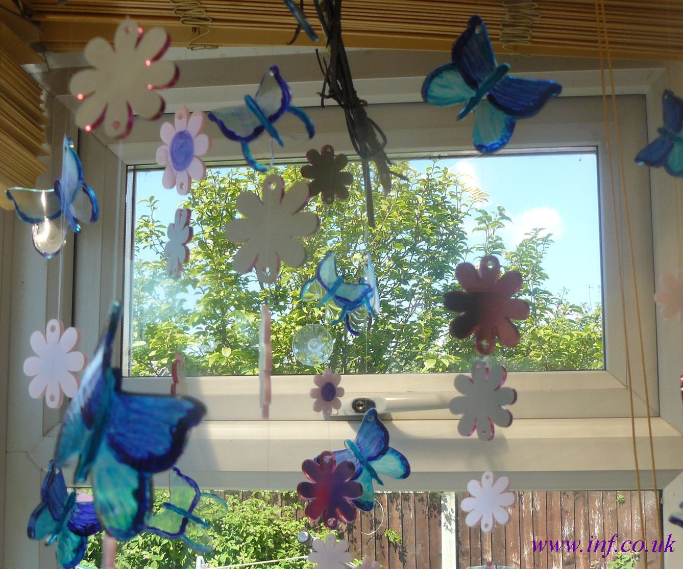 How to make a heat moulded acrylic mobile