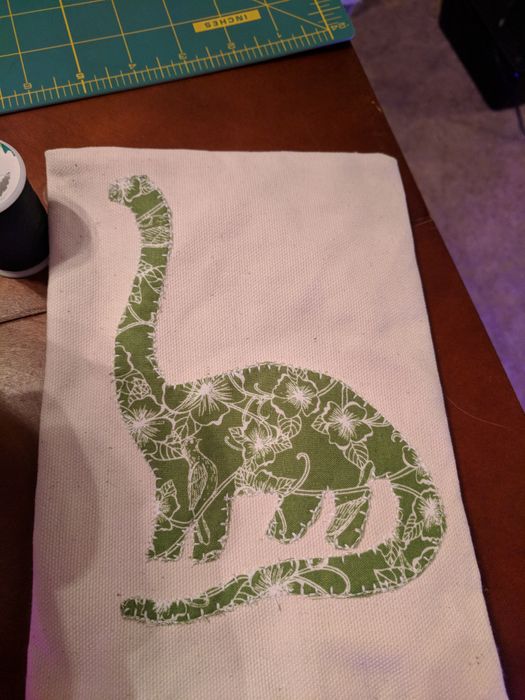 25 Free Dinosaur Sewing Projects Patterns 25-free-dinosaur-sewing-projects-patterns