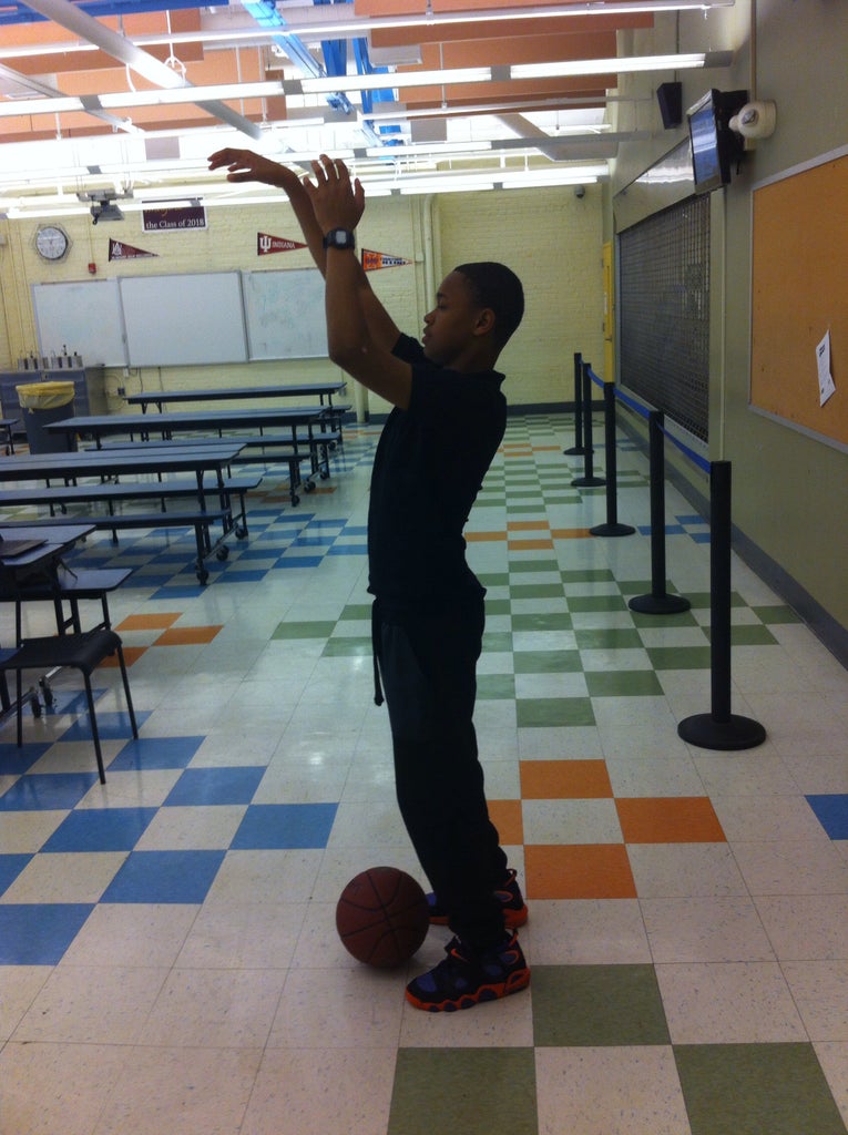 How to Shoot a Basketball Ball : 6 Steps - Instructables