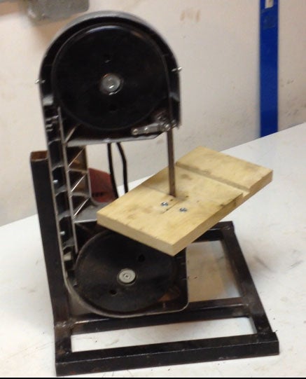 Portable Bandsaw Stand Instructables Portable Bandsaw Stand Instructables