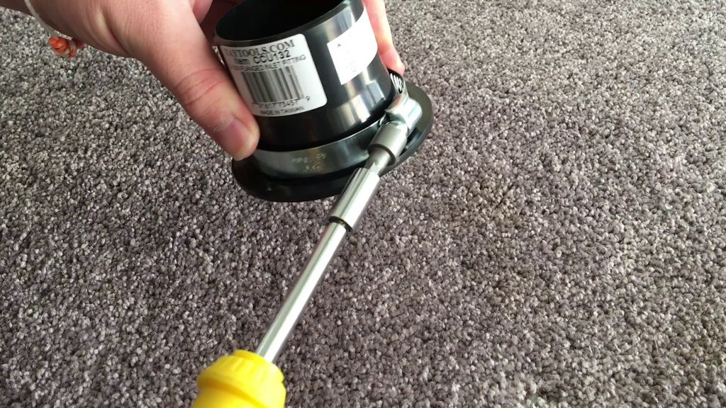 Dust Free Sanding Using a Storage Container 15 Steps (with Pictures)