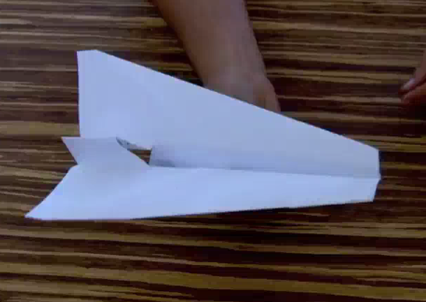 Paper Airplane in 30 Seconds 2