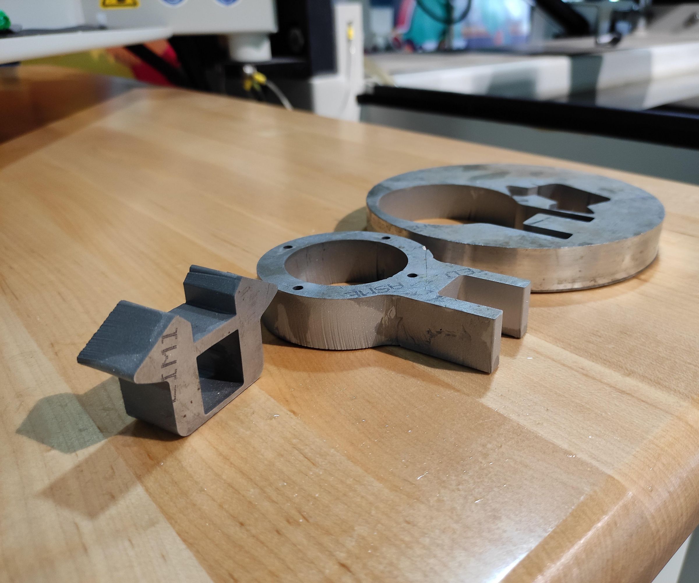 How to Put Tabs in Thick Materials for Waterjet Cutting