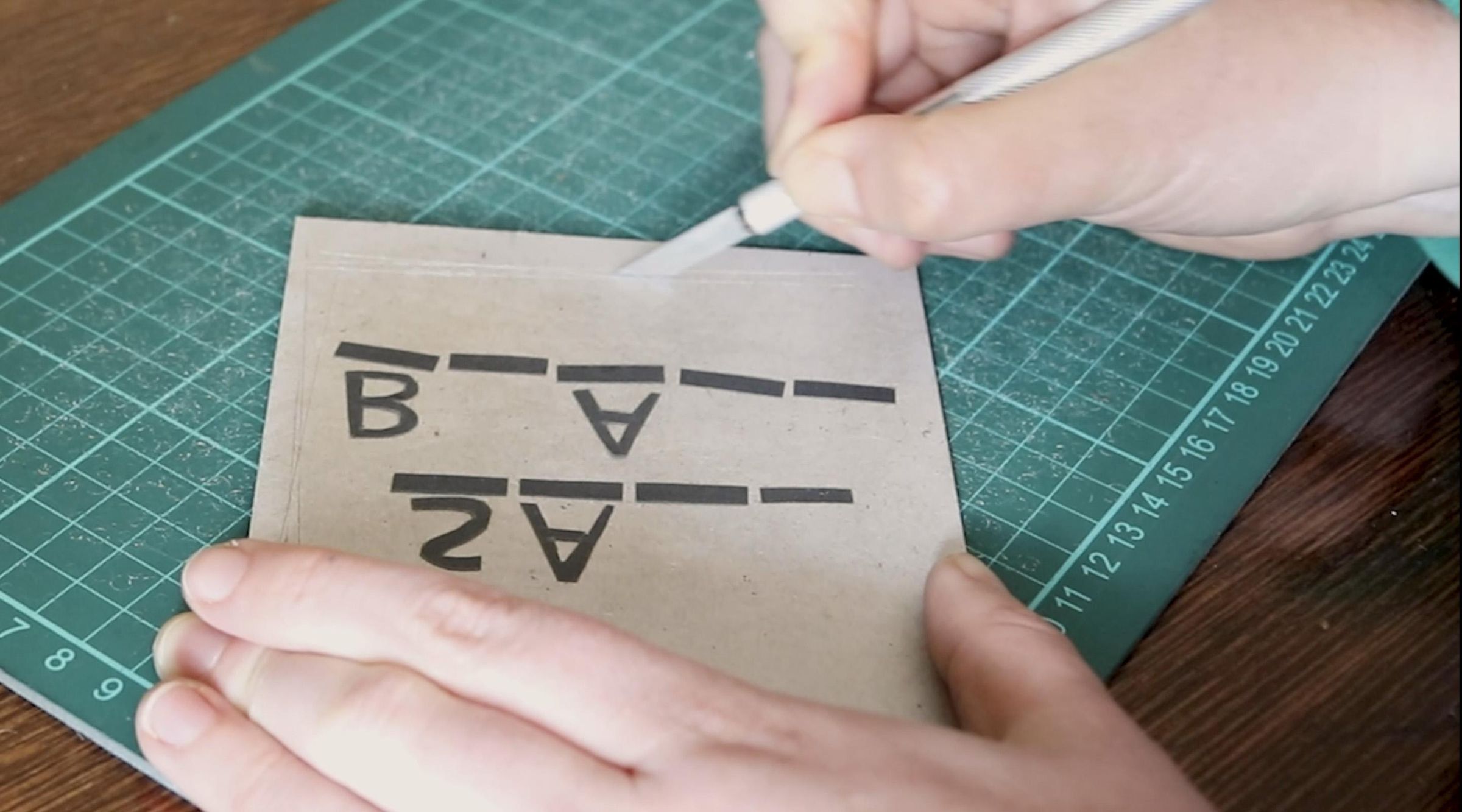 Sandpaper and Cardboard Collagraph Print 9 Steps (with Pictures