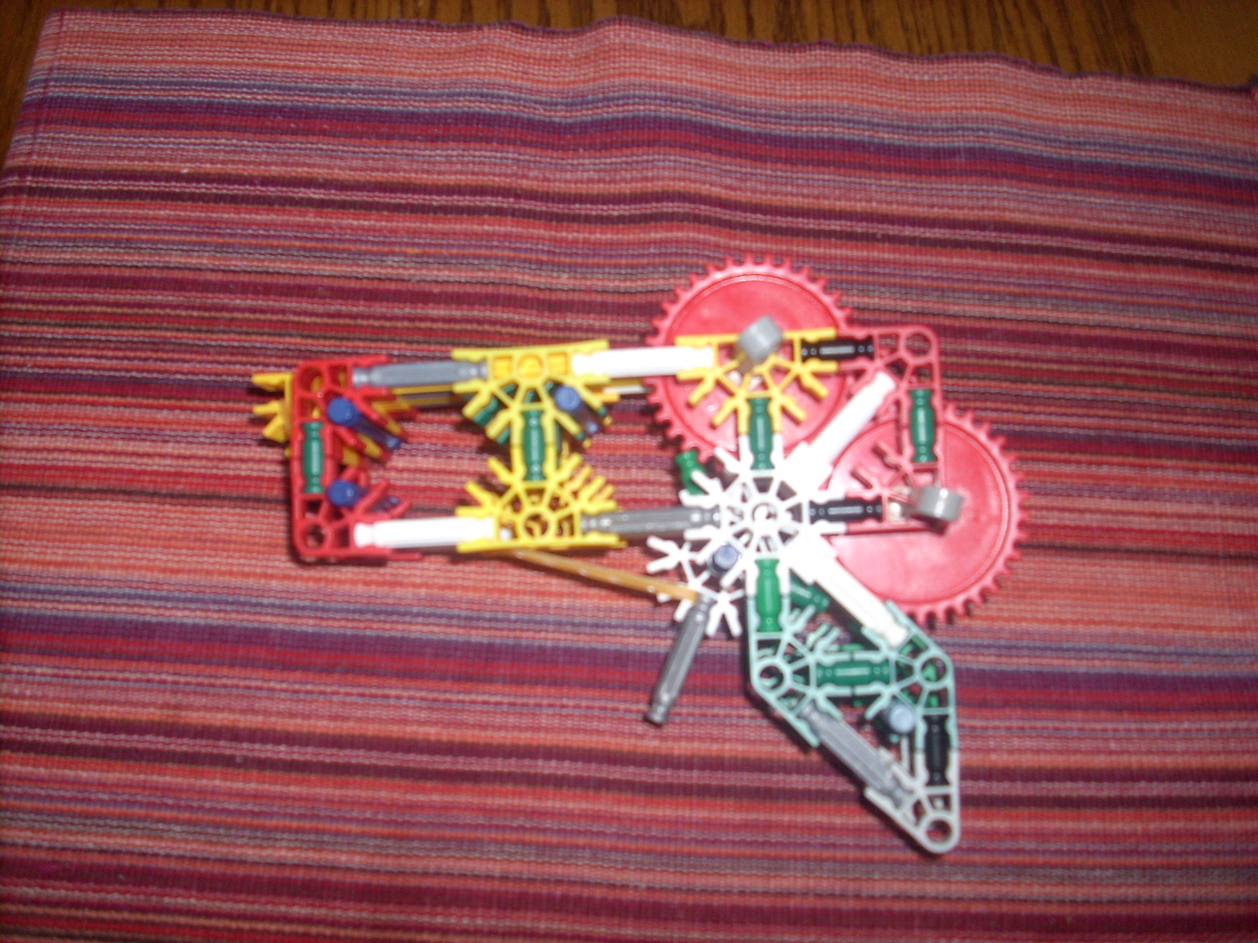 knex rubberband repeater that uses gears