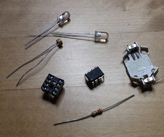 5 Simple ATtiny85 LDR Scripts