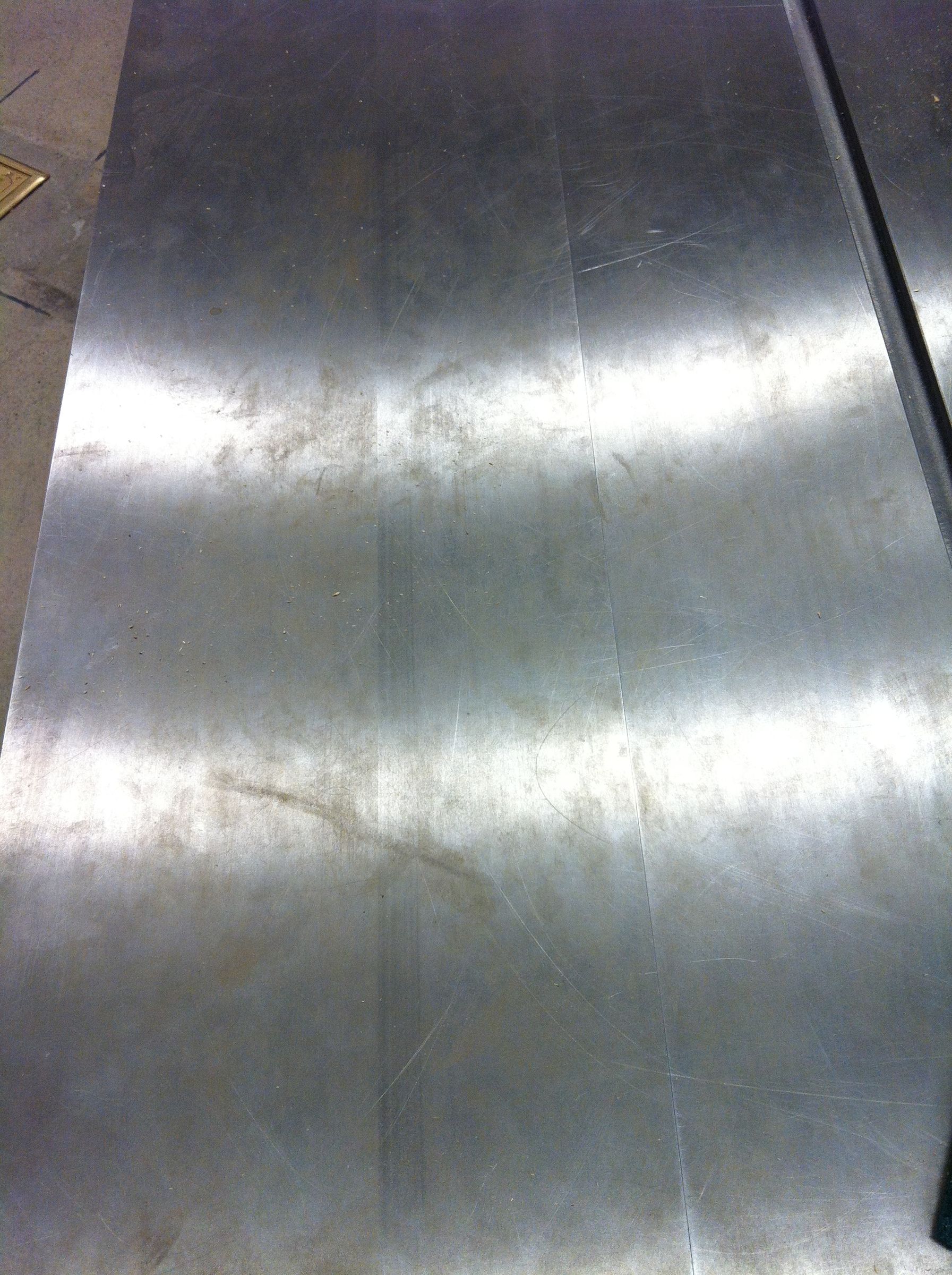 How to Maintain Cast Iron Table Tool Surfaces