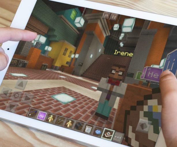 How to Install Behavior/Texture Packs in Minecraft Android, IOS and Windows