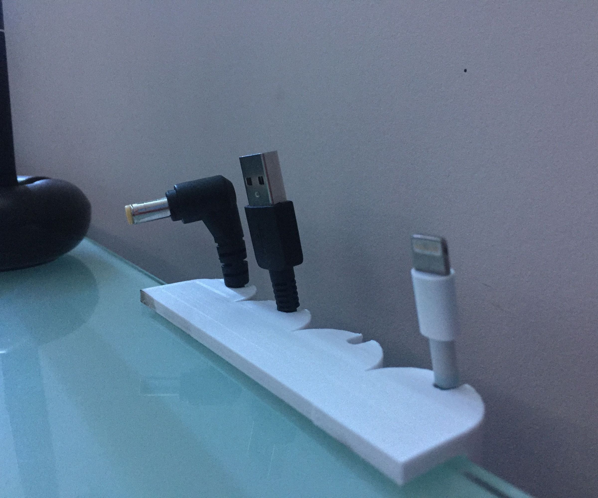 Simple Cable Holder