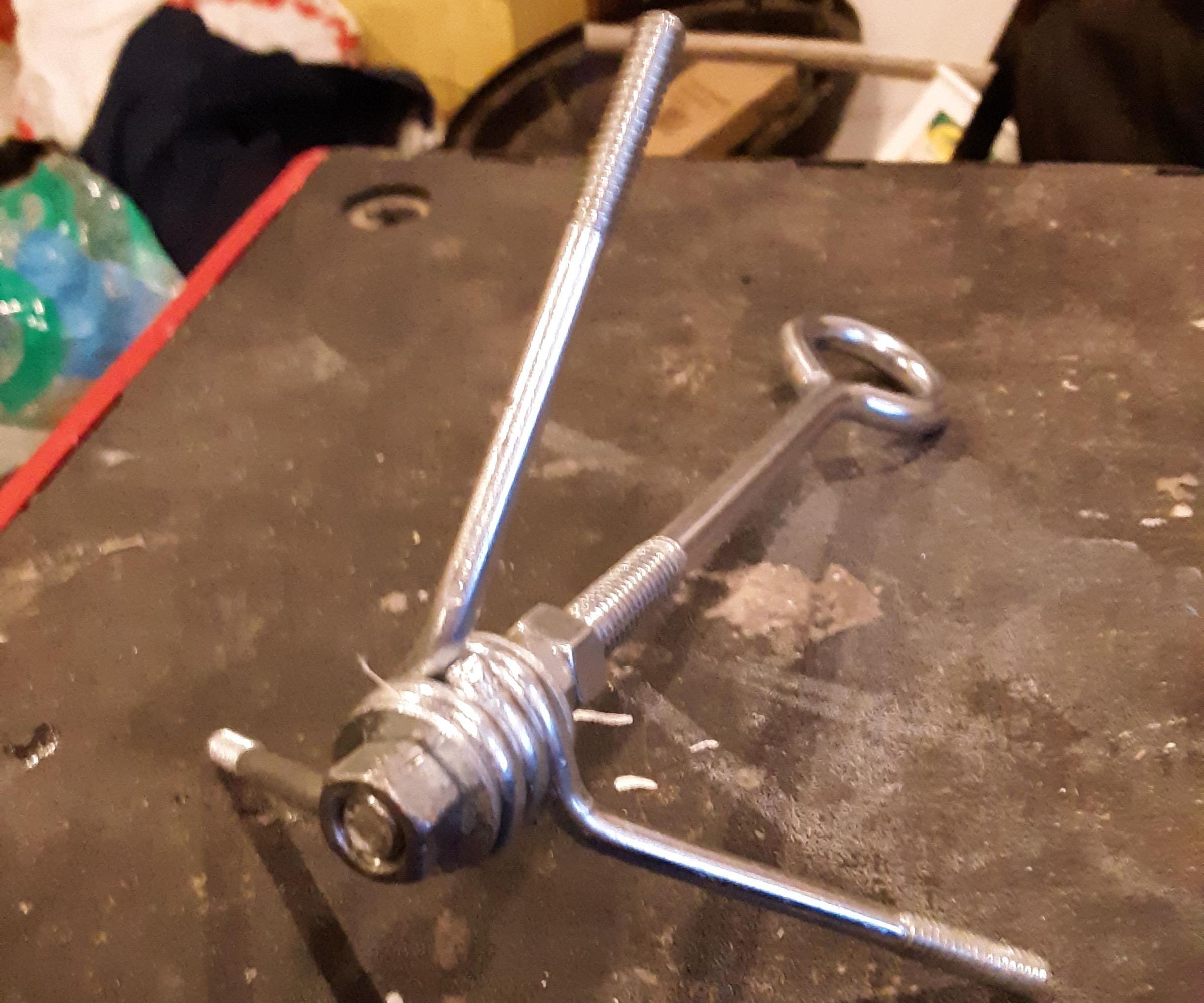 How to Make a Grappling Hook