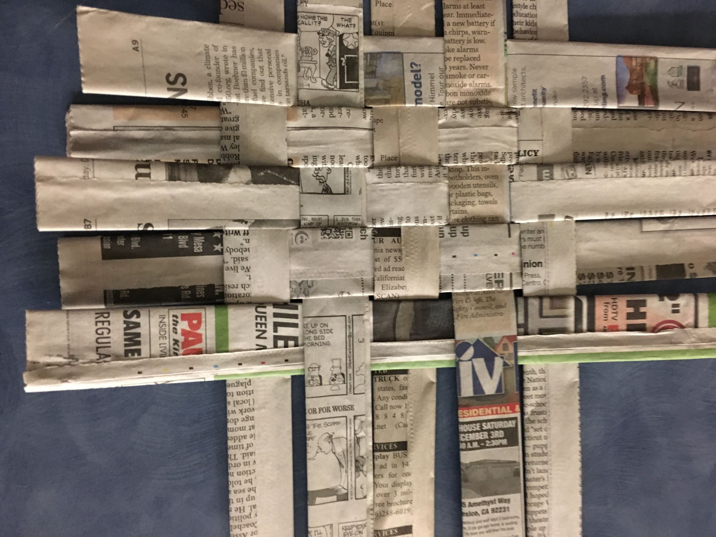 Old Newspaper Placemats and Coaster 3 Steps (with Pictures