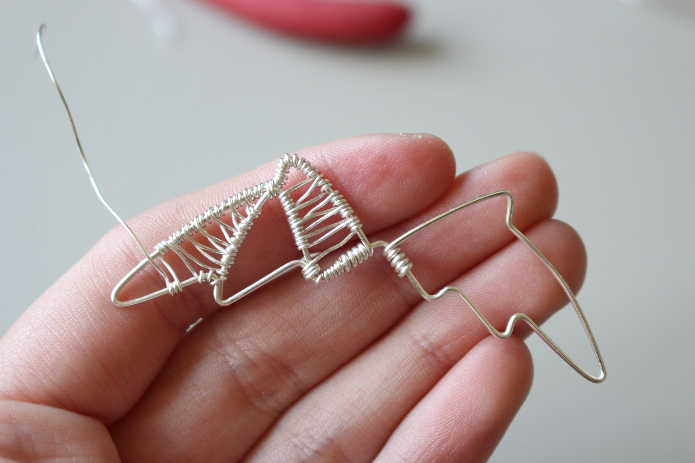 Wirework Wings Pendant : 13 Steps (with Pictures) - Instructables