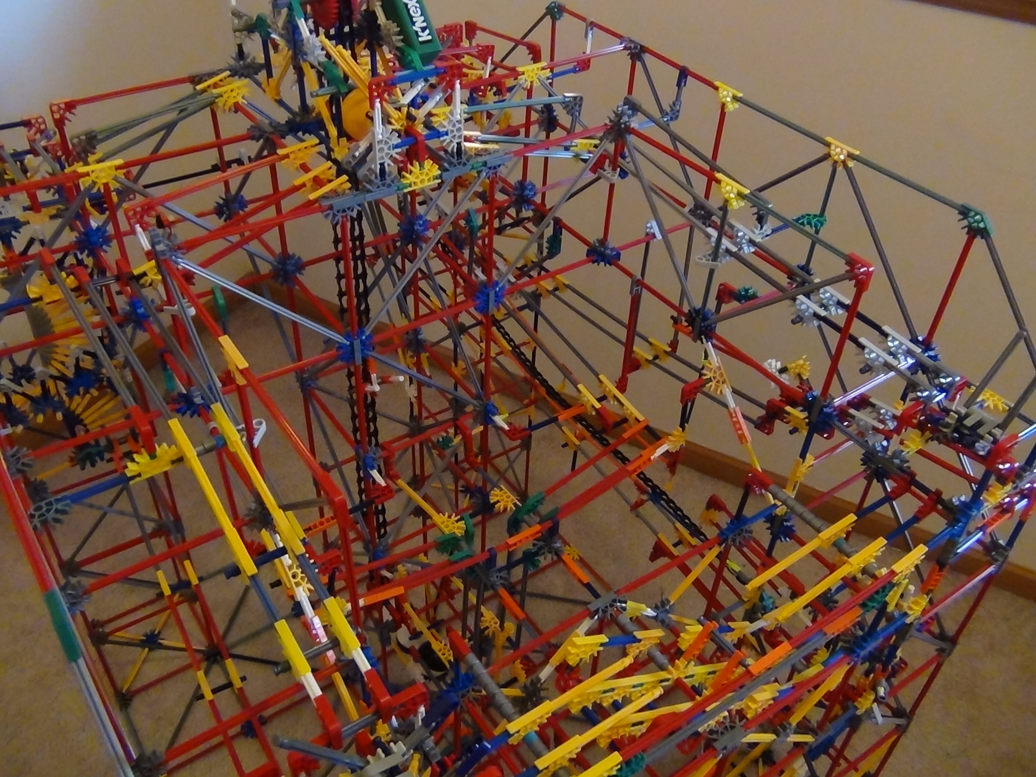 Quadrivium - KNEX Ball Machine