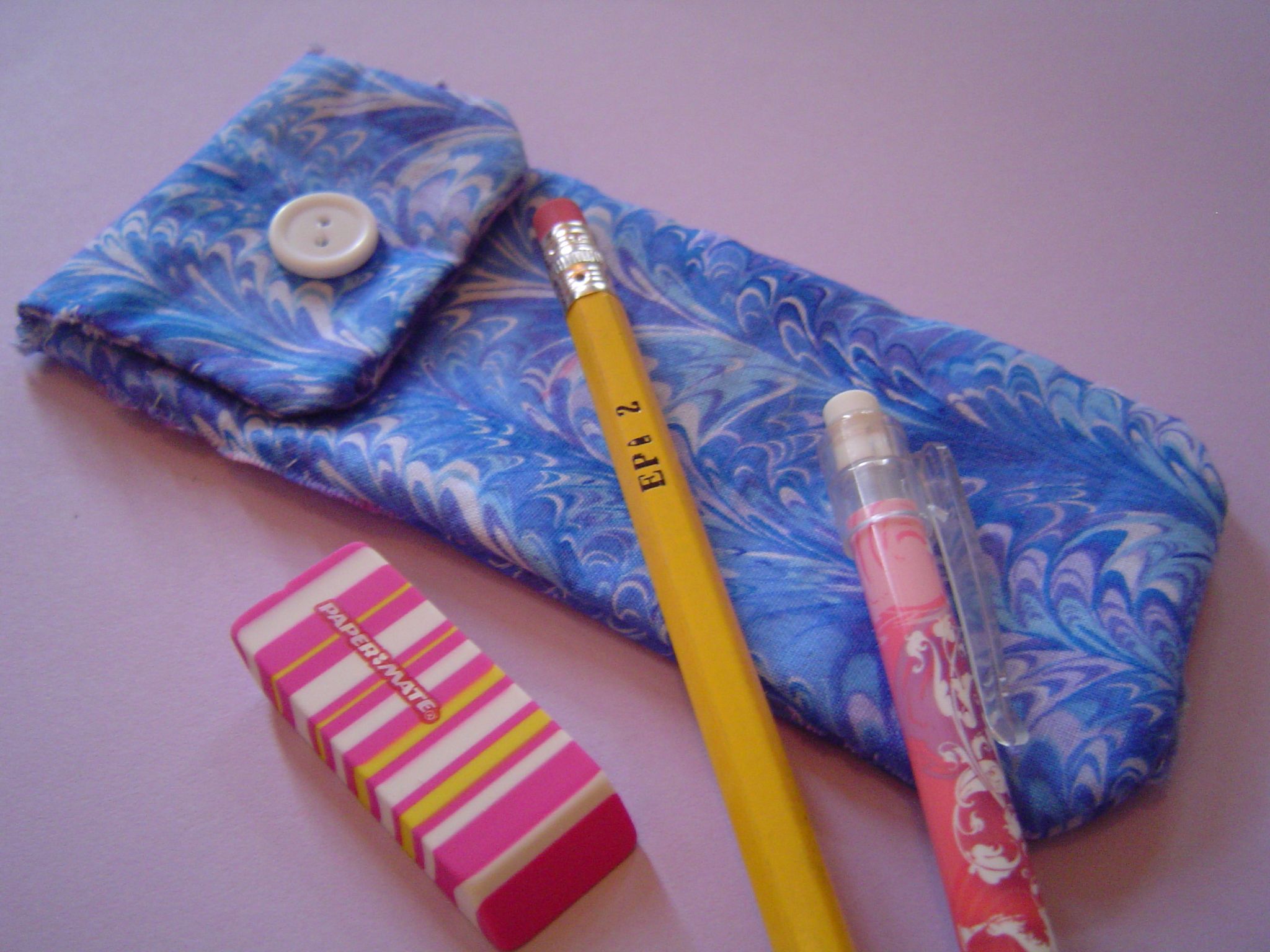 Make a Cute and Handy Pencil Bag