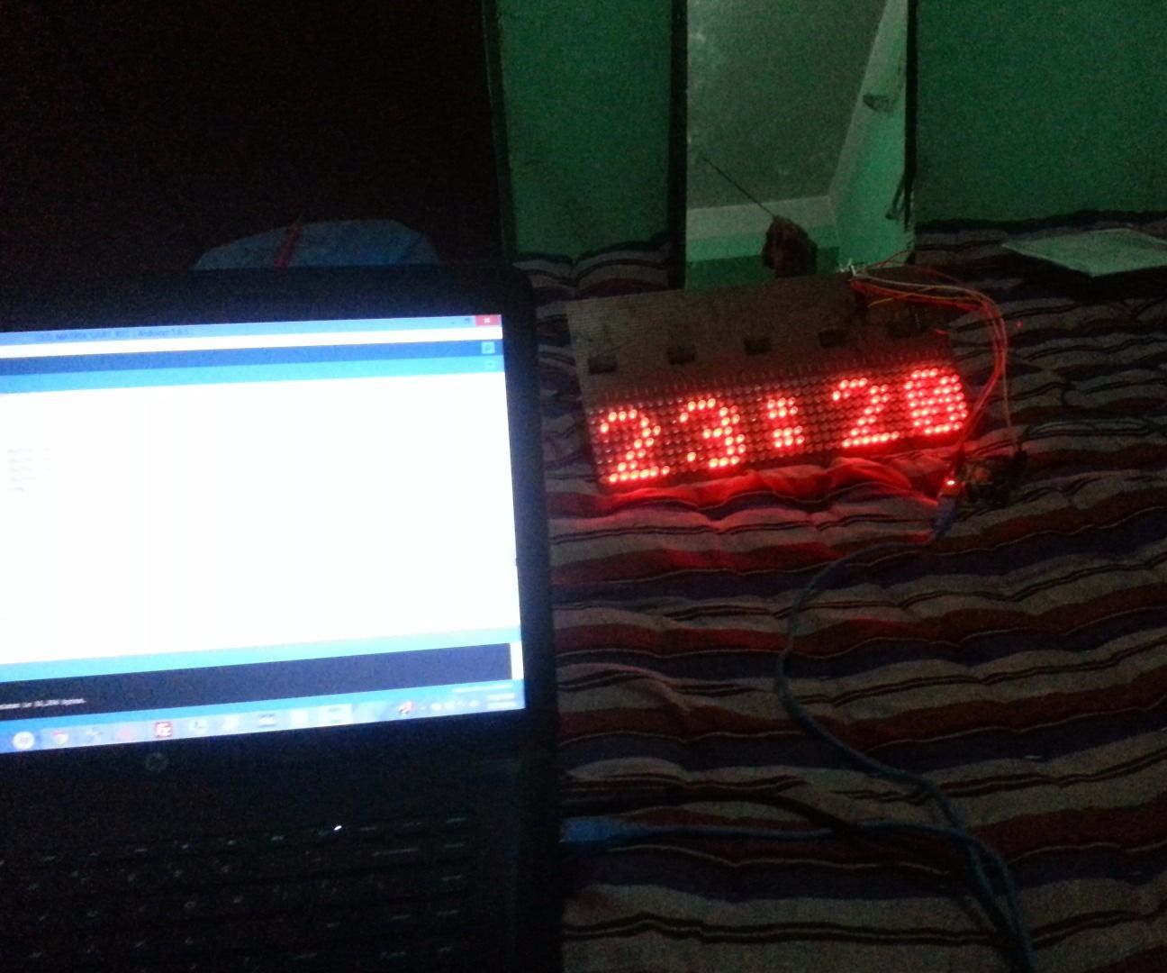 8X40 LED MATRIX CALENDAR CLOCK WITH REMOTE
