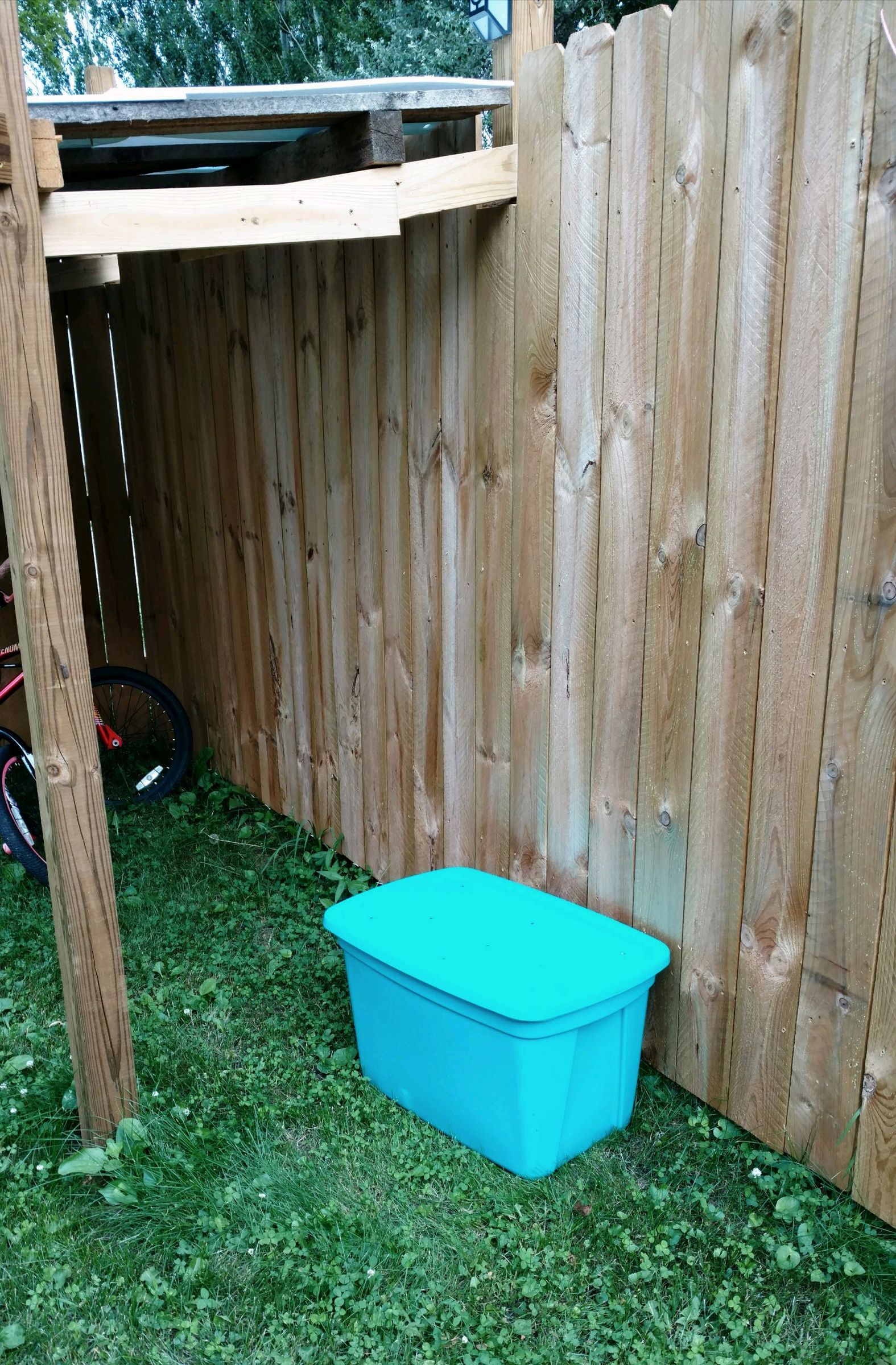 How to Make a Compost Bin (DIY) 6 Steps Instructables