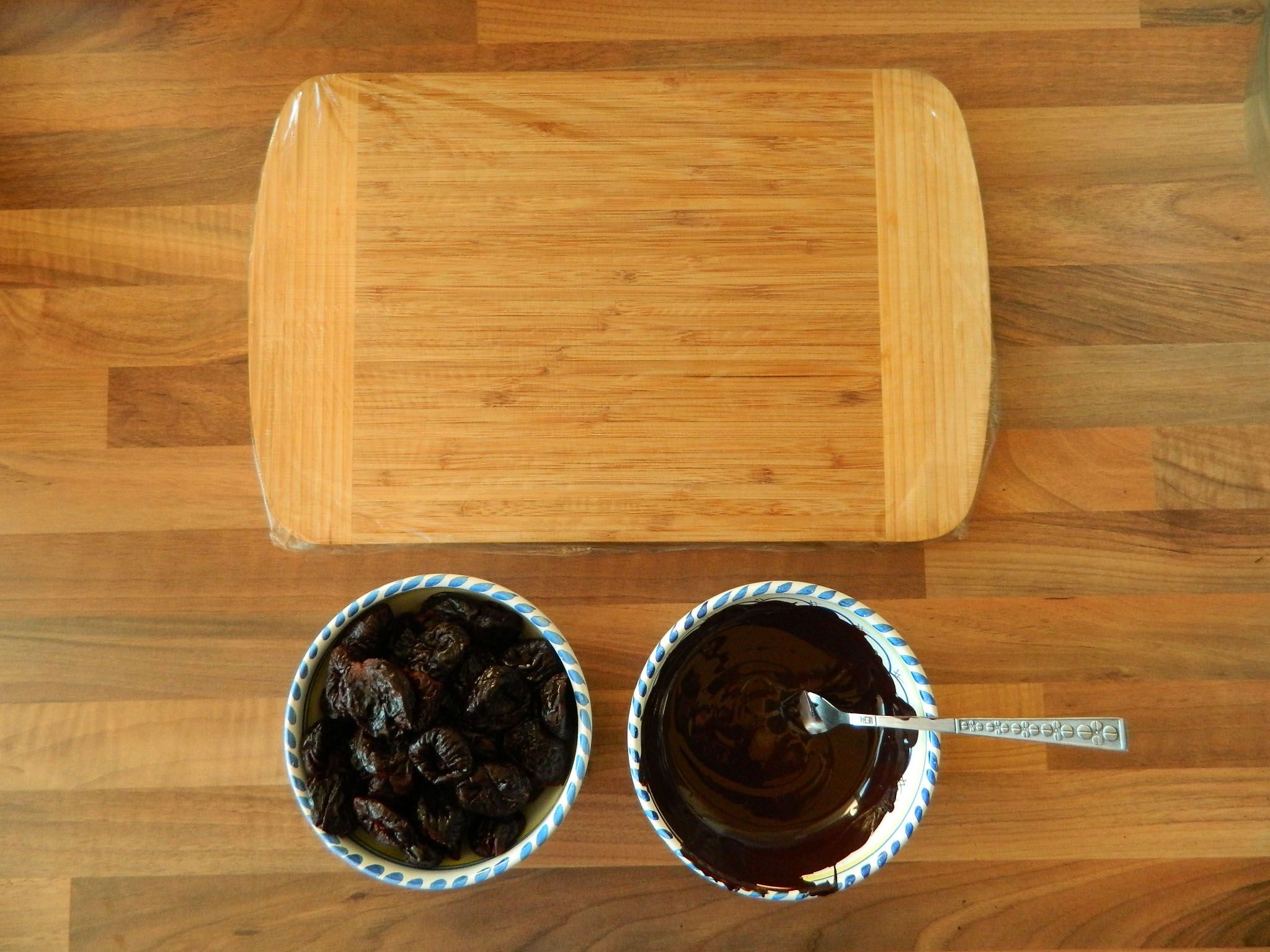 Plums in Chocolate 6 Steps (with Pictures) Instructables