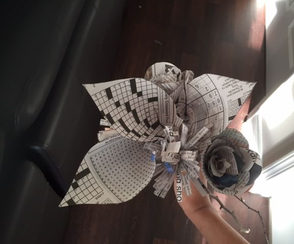 Newspaper Flower Bouquet (three Types of Flowers)