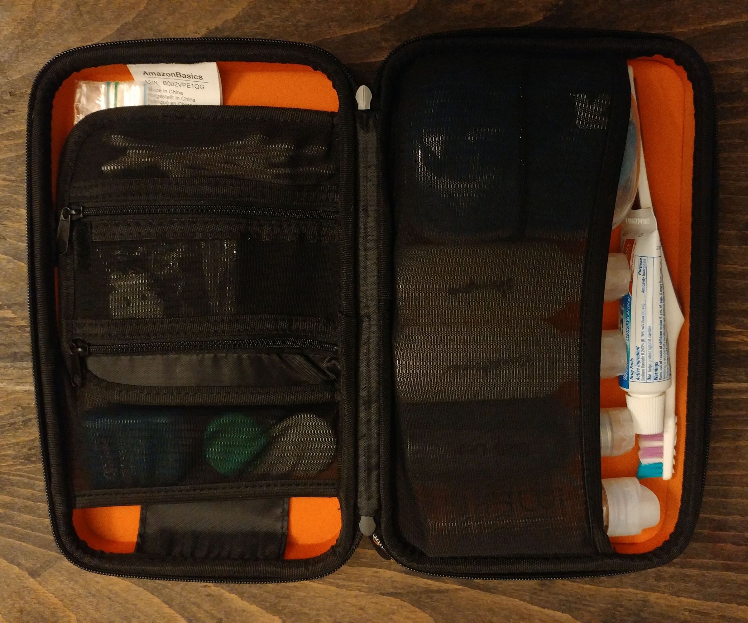 Basic Travel Toiletry Case