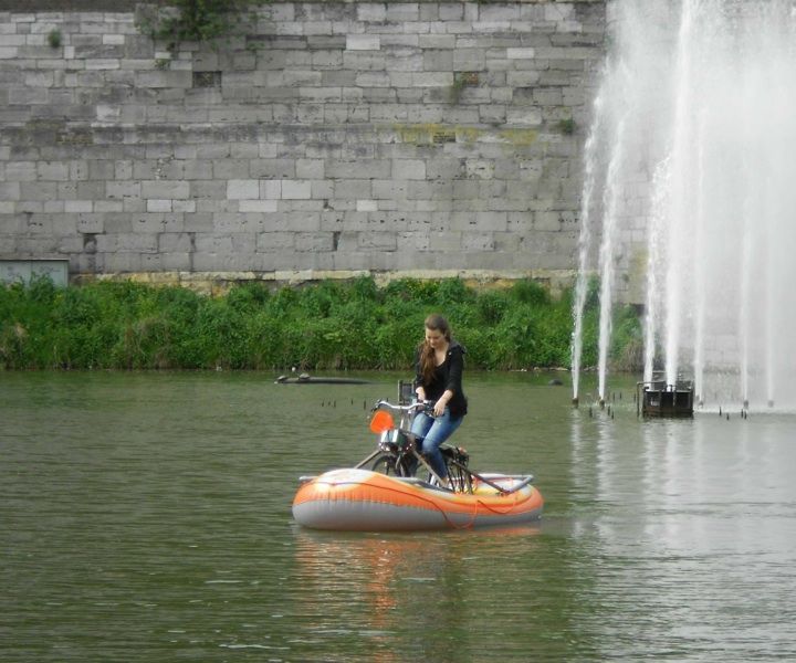Amphibious Bike With Inboard