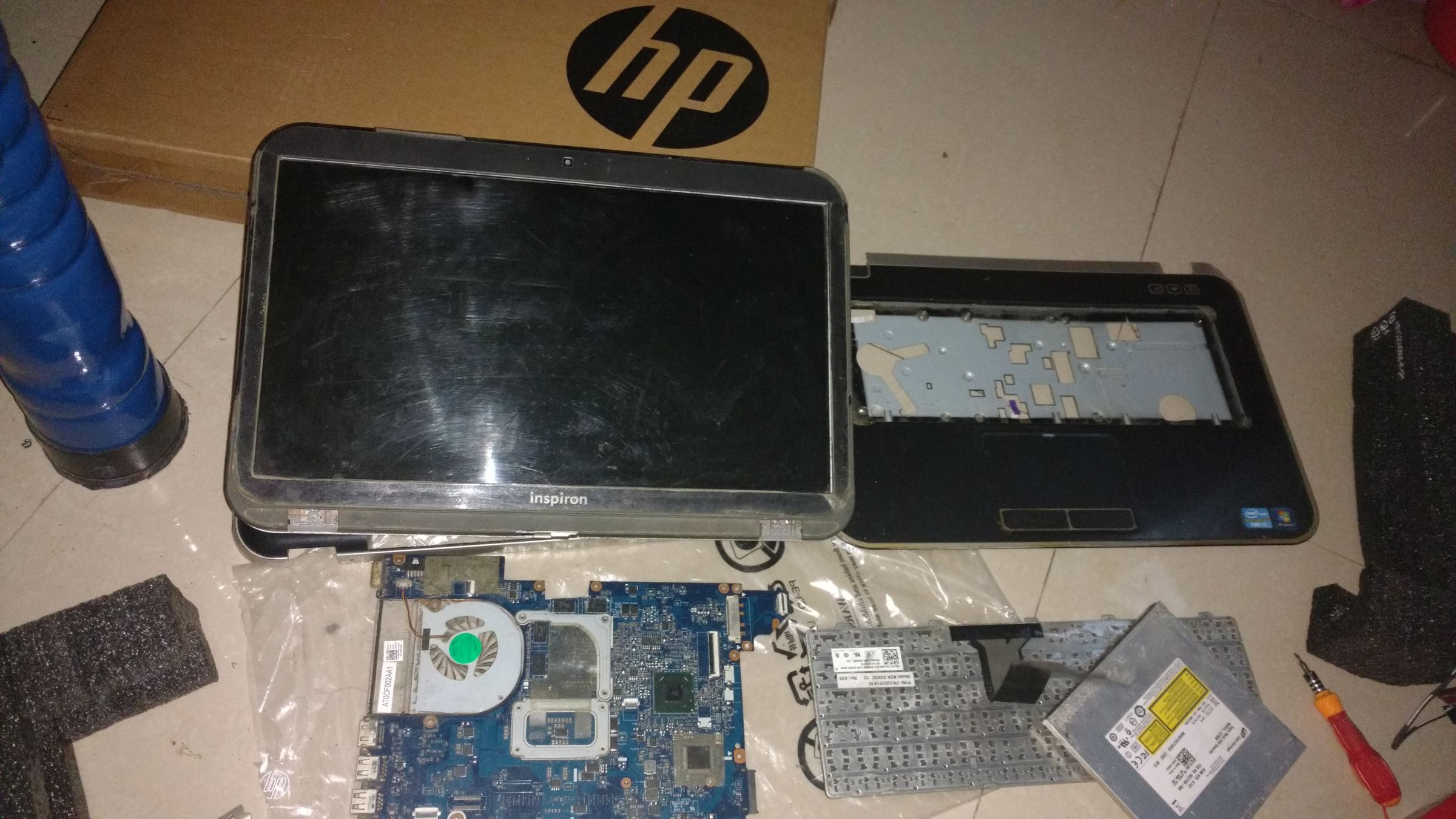 Reusing Old Laptop Parts to Build Cheap Portable System 3 Steps (with