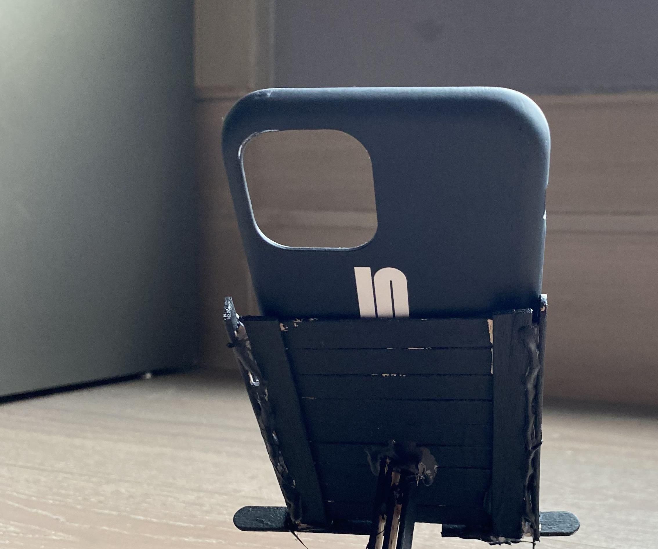Quick Phone Holder Made at Home