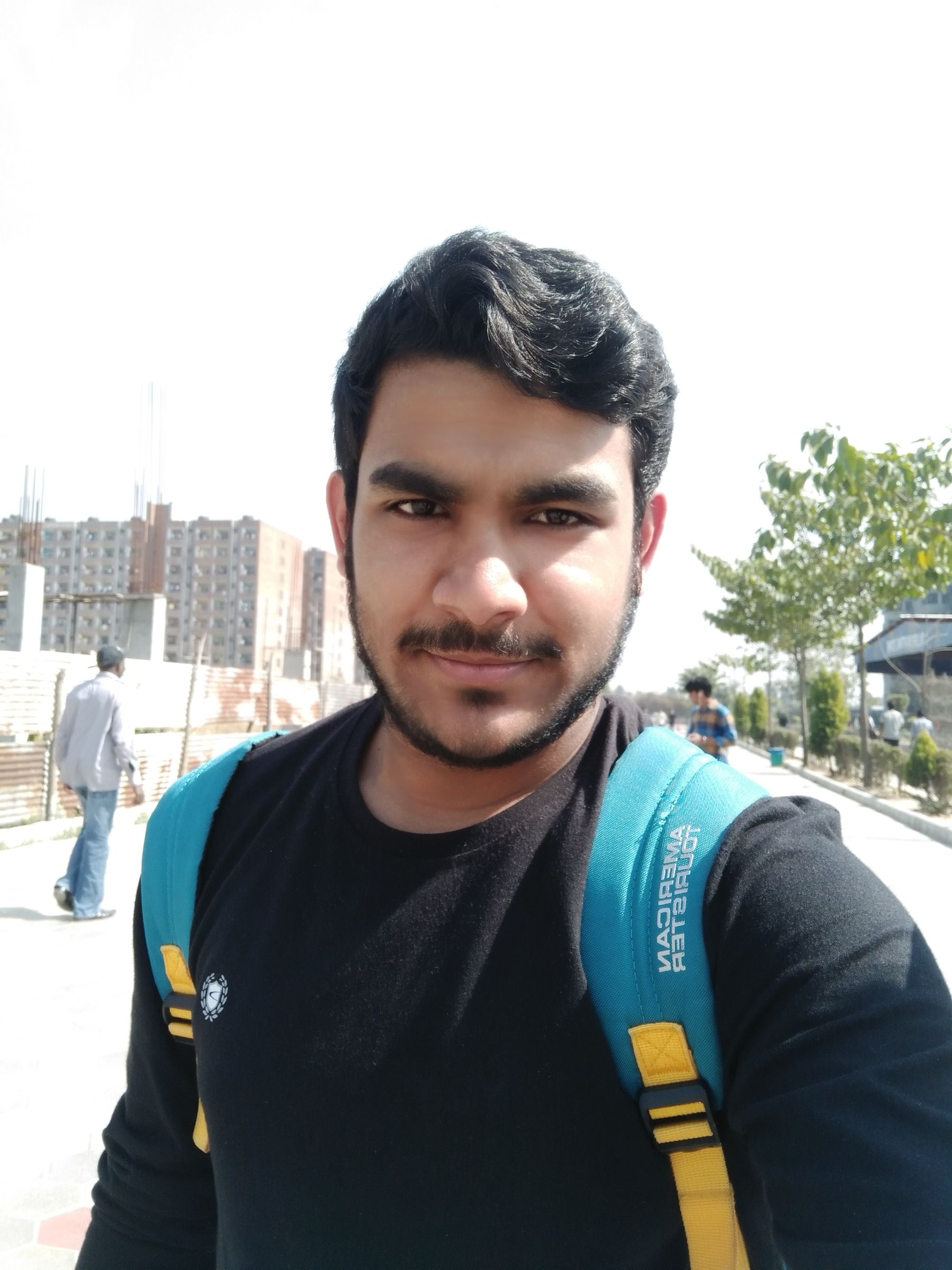 Adil95