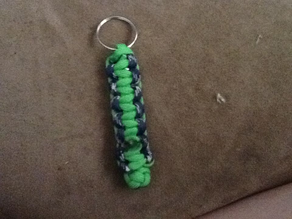 Cobra Braid Keychain With Diamond Knot