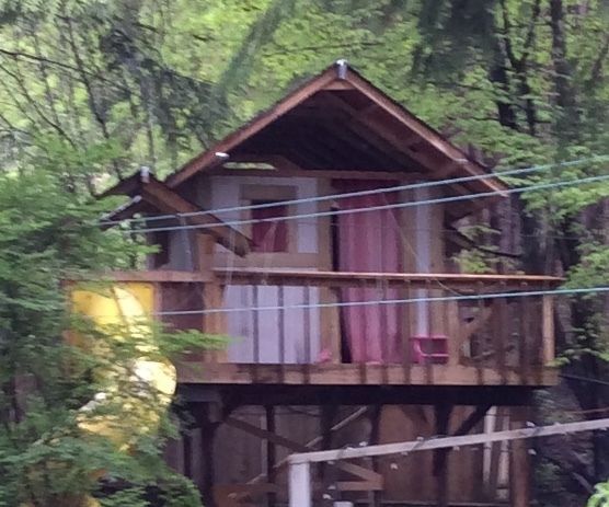 DIY Treehouse