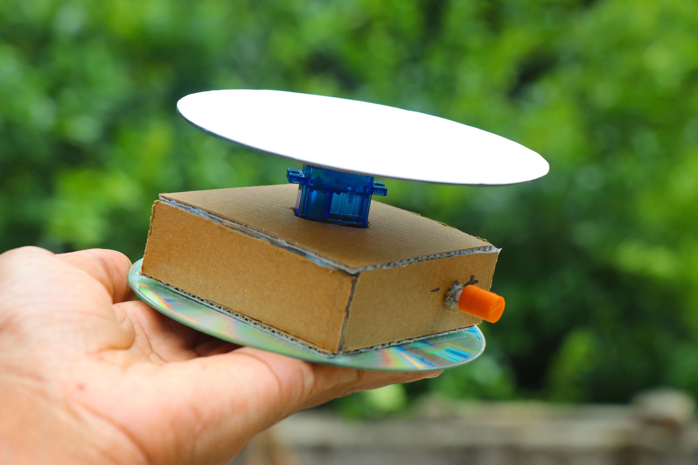 Build Your Own Pocket Turntable for Photography 9 Steps (with