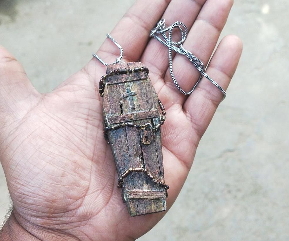 Unisex Dead Coffin Pendant