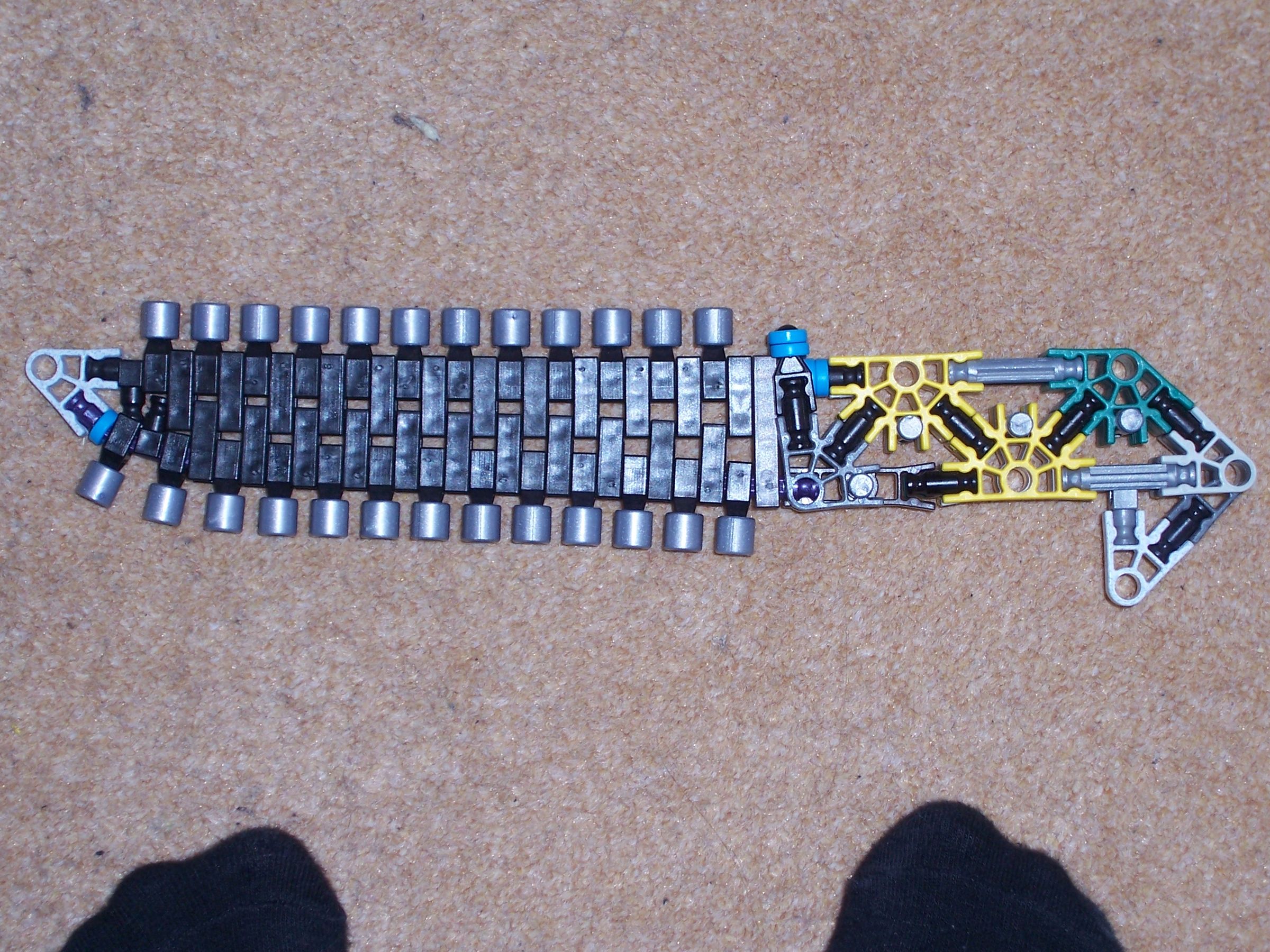 Knex Black Carbon Serated Knife