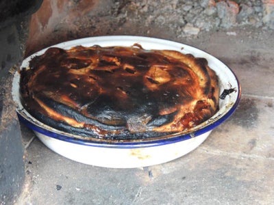 Cooking in a Wood Fired Oven 5 - Baking Bread and Pies