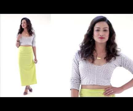 Now Turn Your Leggings Into a Crop Top 