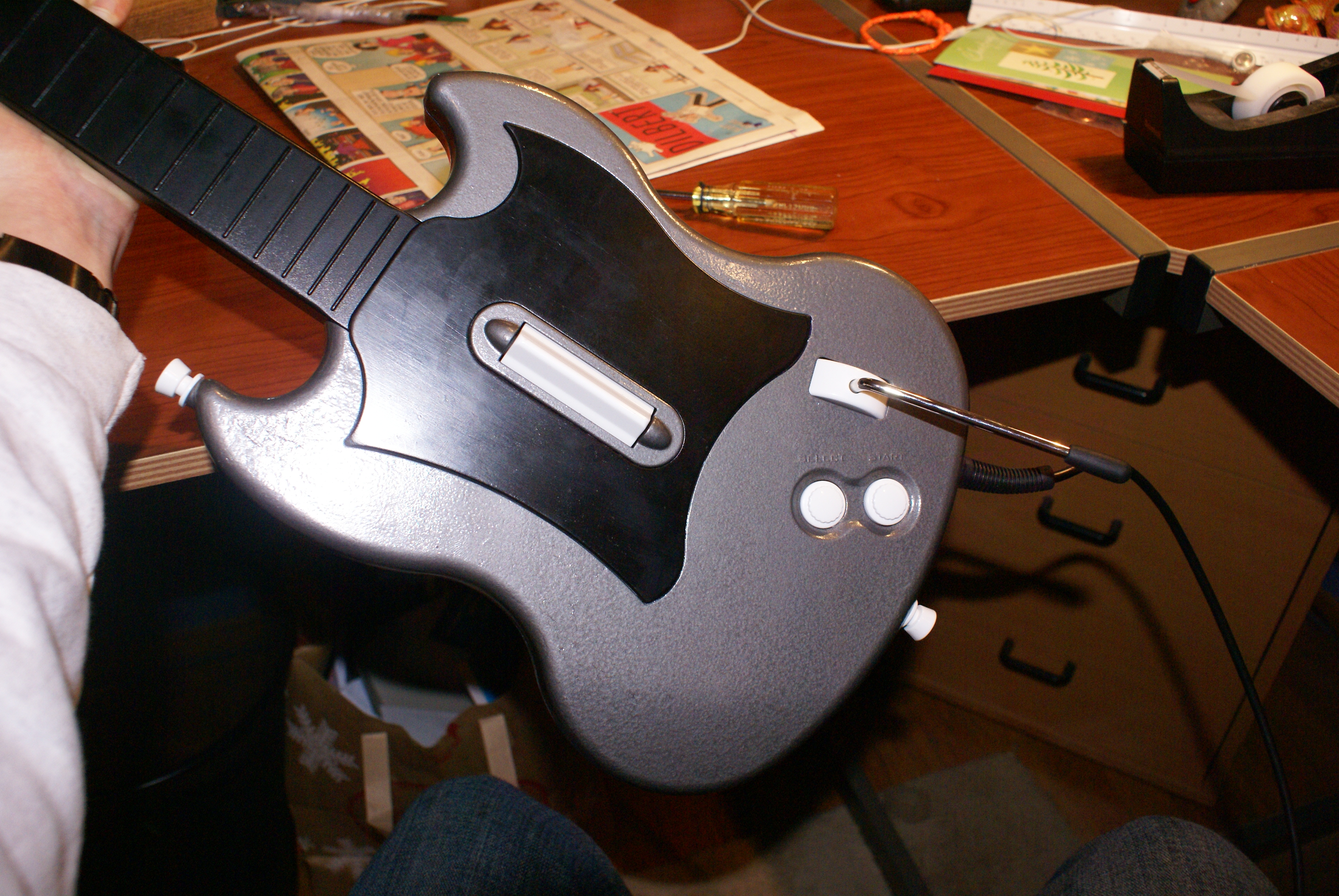 How to Disassemble a Guitar Hero SG Controller for Painting 6 Steps