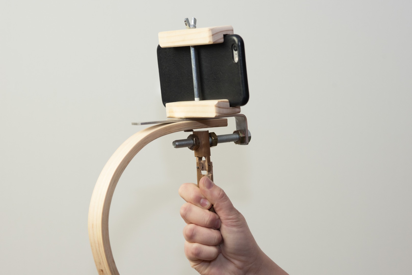 DIY Steadicam for GoPro or IPhone, Camera Stabilizer 5 Steps (with