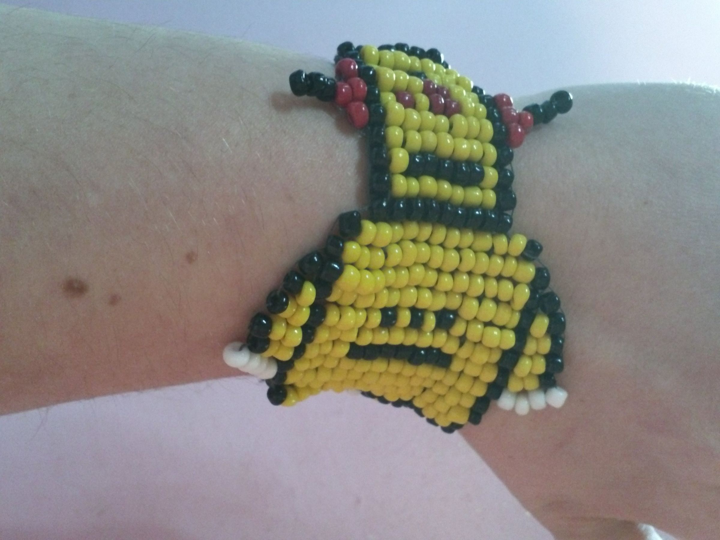 Make an Instructables Inspired Bead Loom Bracelet