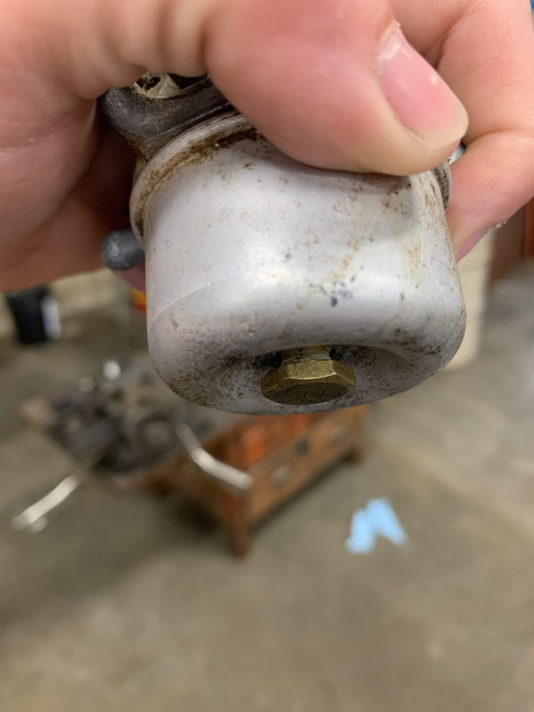 How To Fix A Stuck Float On Lawnmower