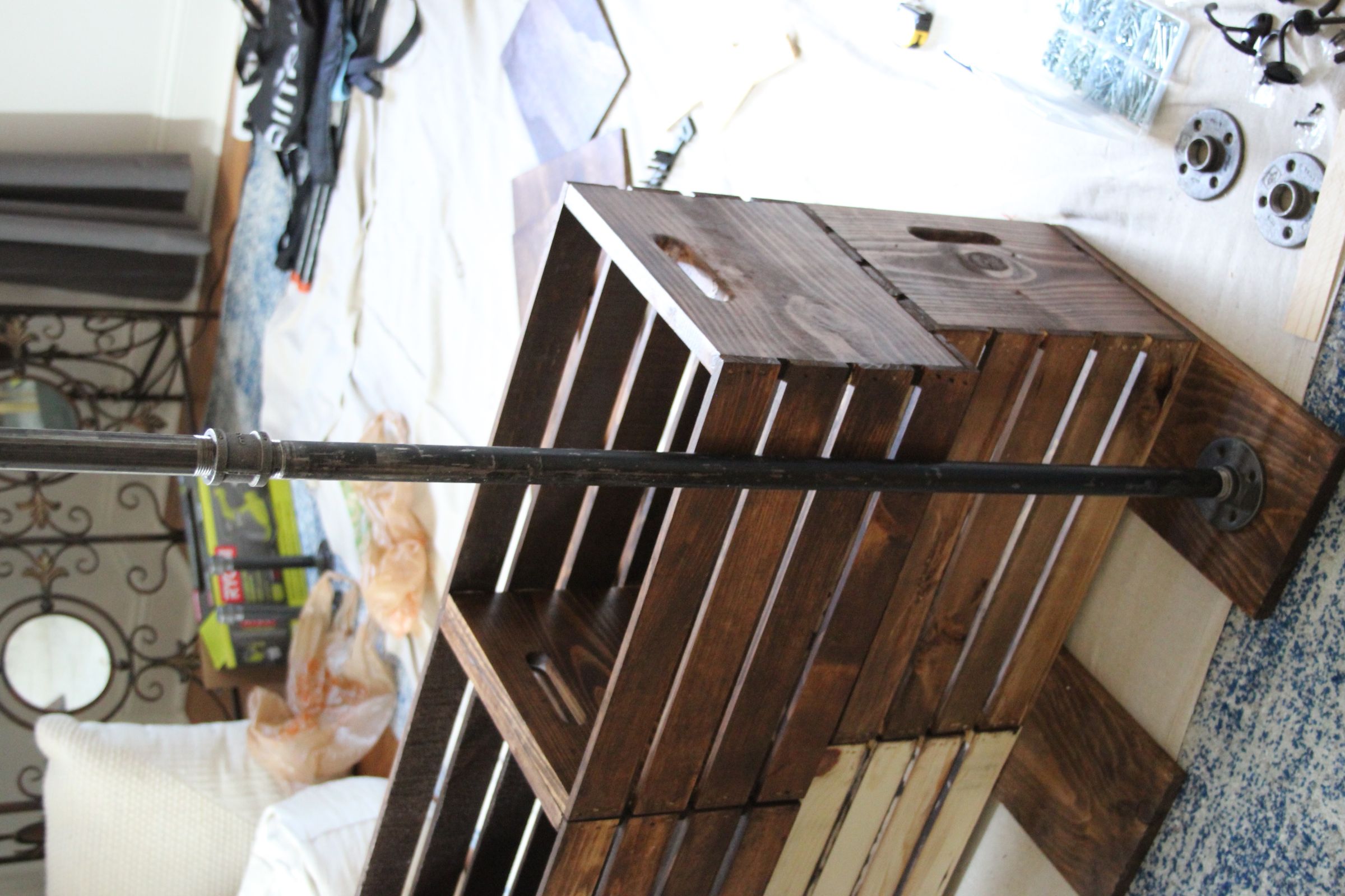 Wood & Industrial Pipe Hall Tree DIY 7 Steps (with Pictures